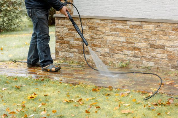 Residential Powerwashing in Mason
